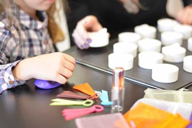 Billet MOLINARD Parfums Cannes : Atelier de création de parfum pour enfants