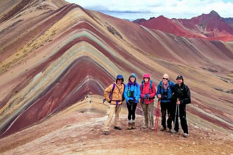 Billet Cusco : Montagne arc-en-ciel et Vallée rouge, accès anticipé avec repas
