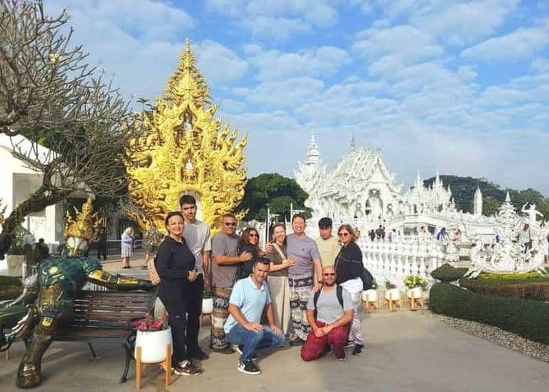 Billet Chiang Rai : visite guidée d'une journée complète avec déjeuner buffet