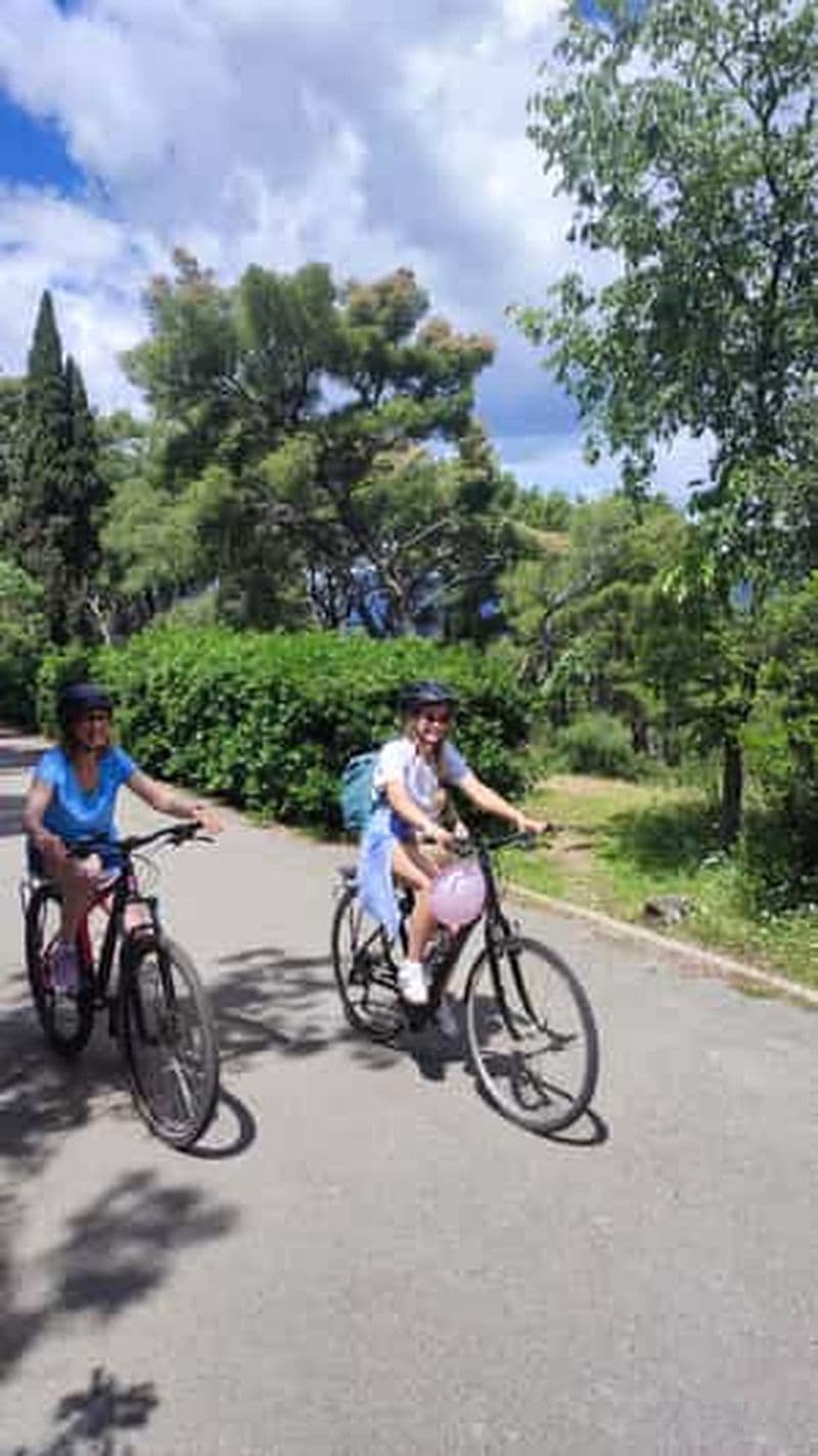 Billet Split : Visite à vélo de la vieille ville et du parc Marjan