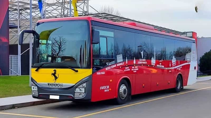 Billet Modène : Transfert aller-retour en bus vers le musée Ferrari de Maranello.