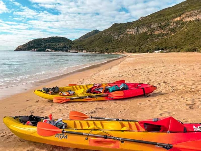 Billet Lisbonne : Circuit d'aventure en kayak et coasteering dans l'Arrábida