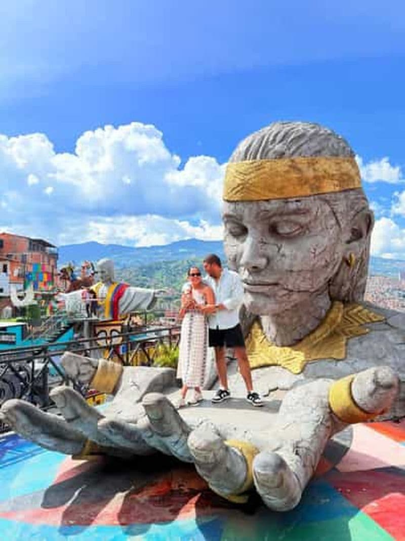 Billet Medellín : Visite à pied de la Comuna 13 et des graffitis avec collations