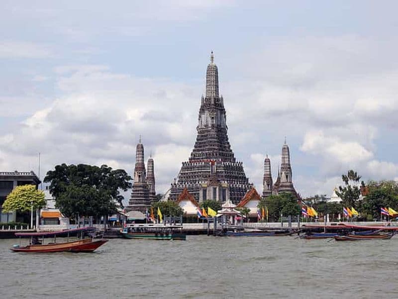 Billet Bangkok : Visite à pied privée d'une demi-journée du Wat Pho et du Wat Arun