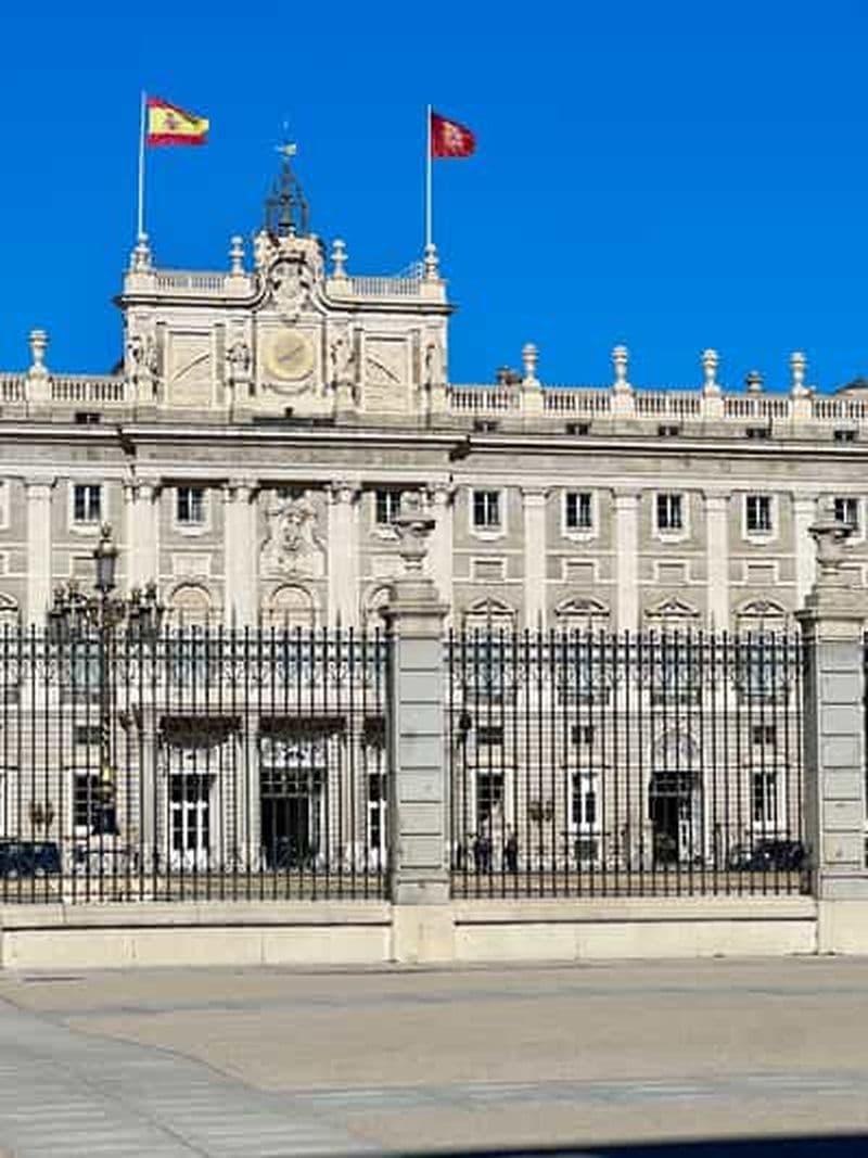 Billet Madrid historique à pied : du palais à la Puerta del Sol