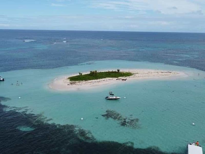 Billet Guadeloupe : Petite croisière d'une journée à l'Ilet Caret et au récif corallien
