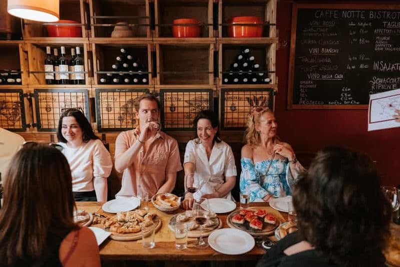 Billet Florence : visite culinaire et œnologique en petit groupe au coucher du soleil dans l'Oltrarno