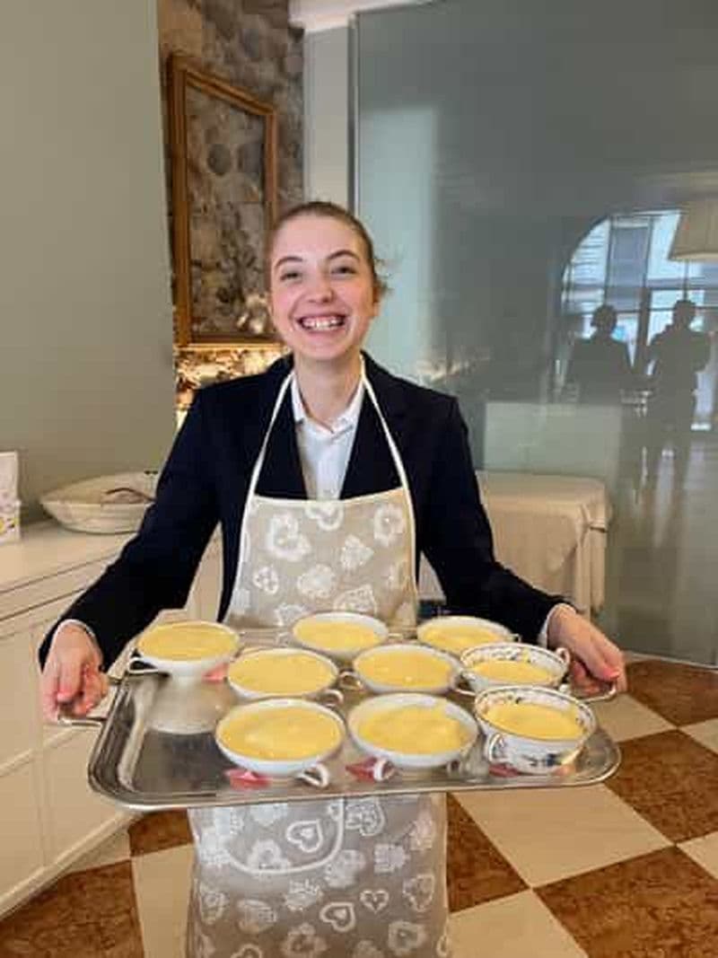 Billet Bologne : cours de cuisine sur les pâtes et le Tiramisu avec du vin