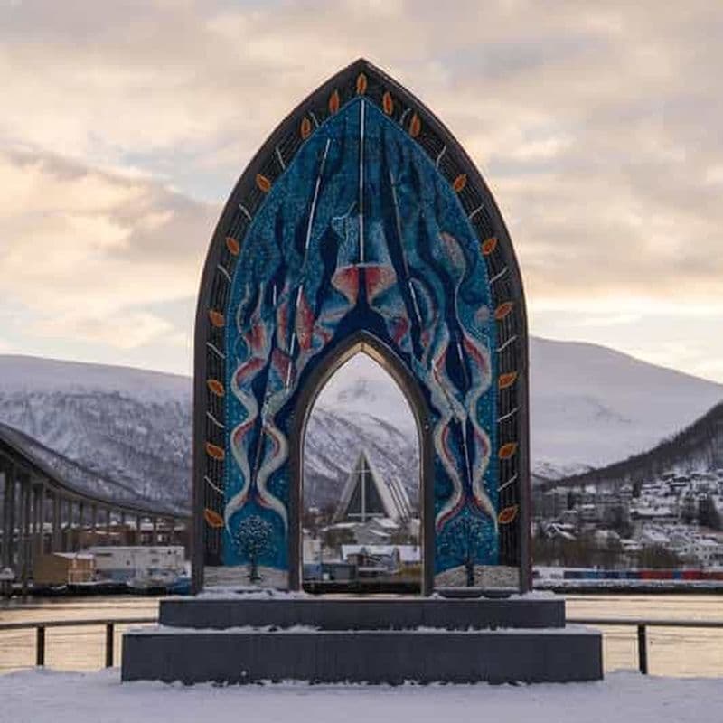 Billet Tromsø : visite guidée du centre historique et du musée polaire avec un guide italien