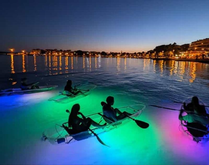 Billet Split : Visite guidée en kayak dans la nuit illuminée