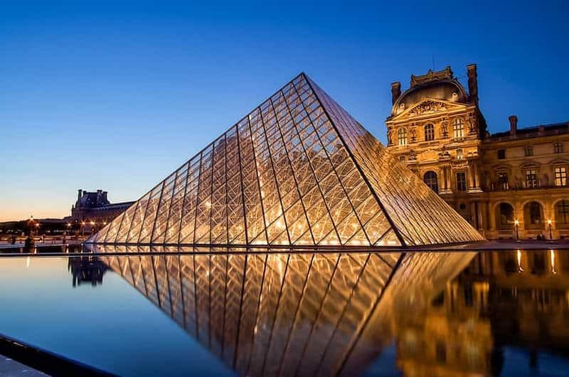 Billet Paris : Accès Réservé au Louvre et Croisière en Bateau