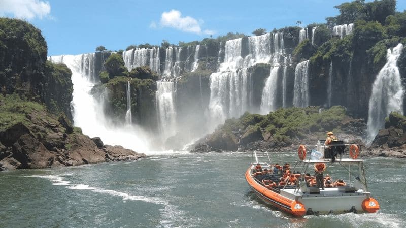 Billet Depuis Puerto Iguazu : Chutes d'Iguazu en Argentine avec tour en bateau