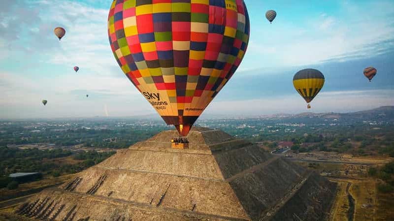 Billet Depuis Mexico : Montgolfière Teotihuacan et Pyramides
