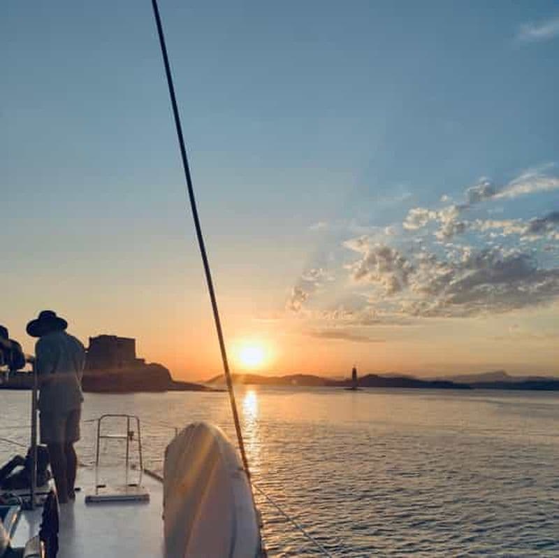 Billet Coucher de soleil en catamaran Presqu'île de Giens - île de Porquerolles