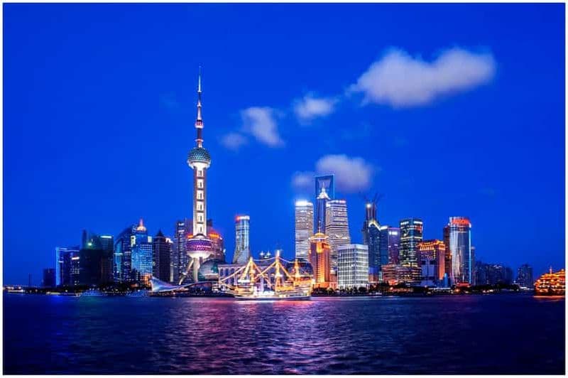 Billet Shanghai : Croisière nocturne sur le fleuve avec repas dans le style du Xinjiang