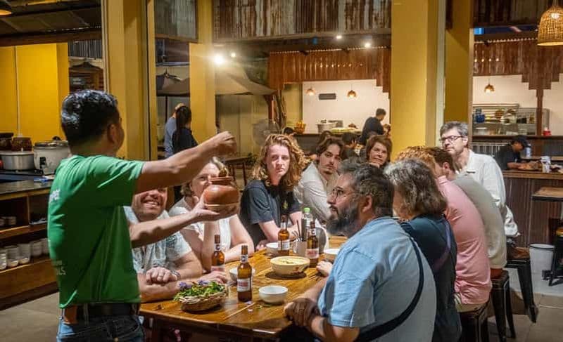 Billet Phnom Penh : Visite culinaire en soirée avec boissons et tuk tuk inclus