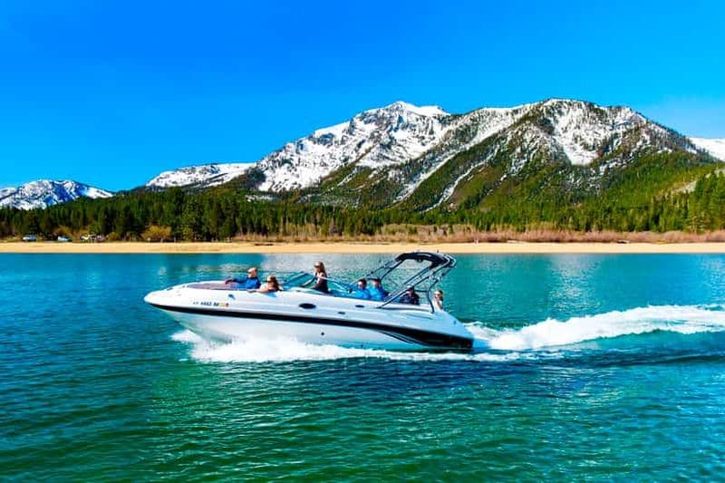 Billet South Lake Tahoe : tour en bateau de 2 heures à Emerald Bay avec capitaine
