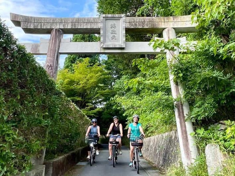 Billet Kyoto : le vrai Kyoto Évitez la foule avec une visite en vélo électrique