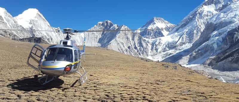Billet Visite touristique du camp de base de l'Everest en hélicoptère