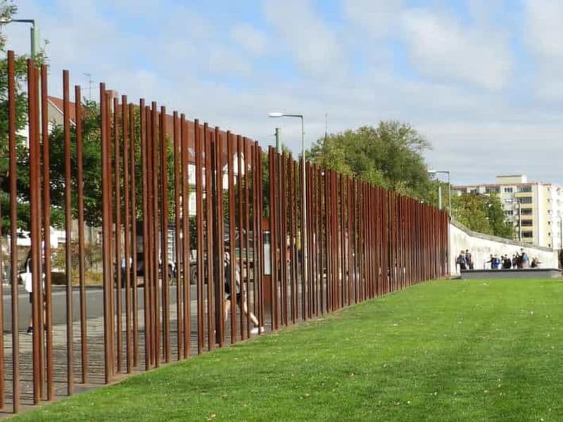 Billet Berlin : visite du mur – destins, histoires d'amour et héros