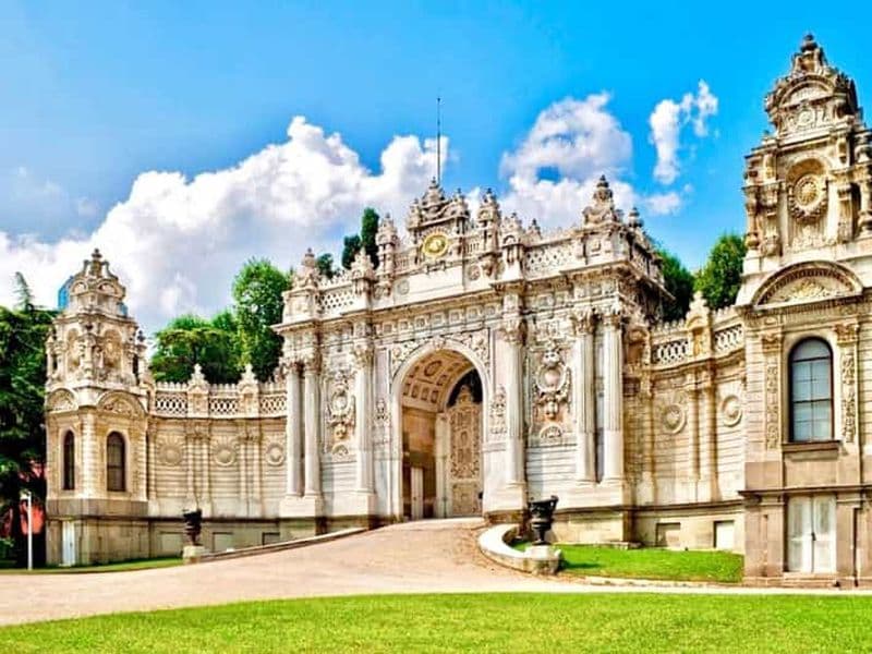 Billet Istanbul : entrée coupe-file au palais de Dolmabahçe et au harem