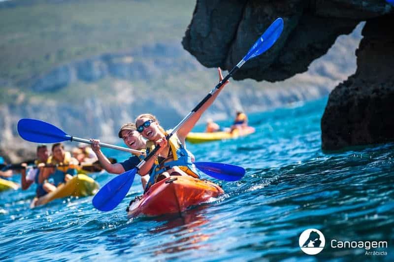 Billet Sesimbra : Visite guidée en kayak dans le parc naturel d'Arrábida