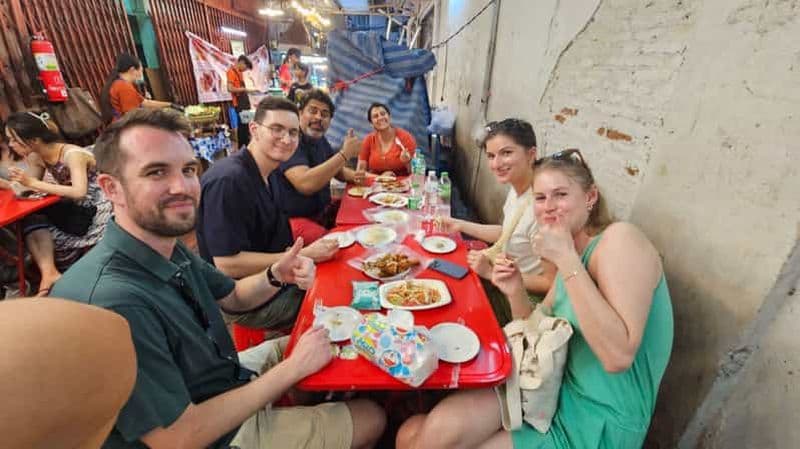 Billet Bangkok Authentic Tasting Thai-Chinatown Walking Food Tour (visite culinaire à pied)