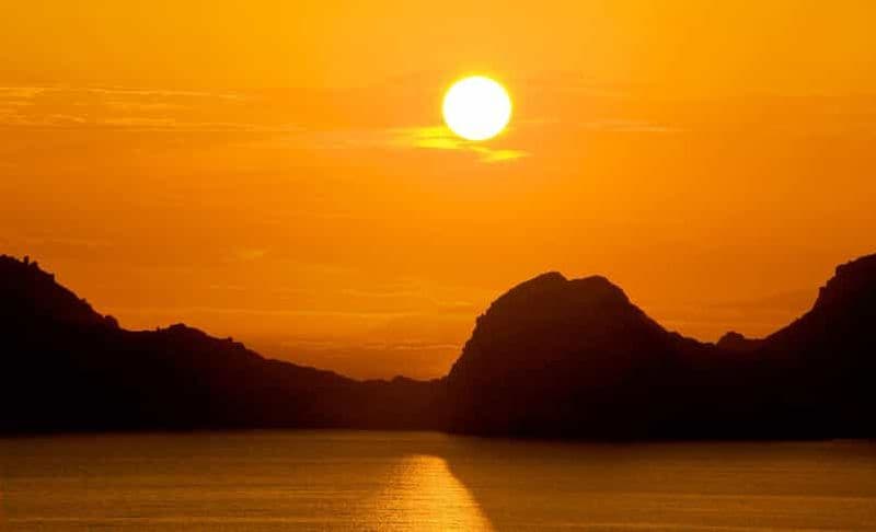 Billet Corfou : Baignade à Palaiokastritsa et coucher de soleil sur la plage de Loggas