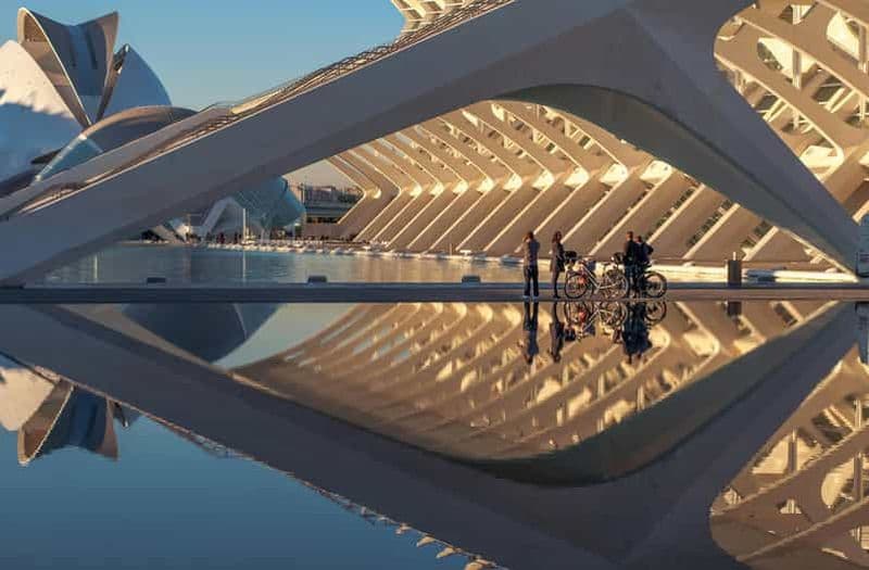 Billet Valence futuriste : visite de la Cité des Arts et des Sciences