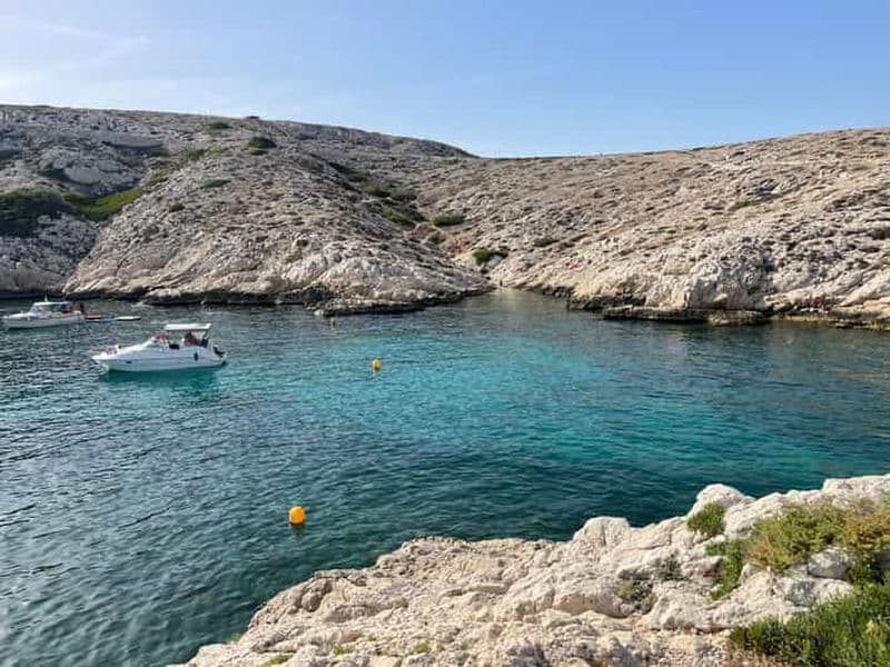 Billet Au départ de Marseille : Tour en bateau vers une calanque de l'île du Frioul