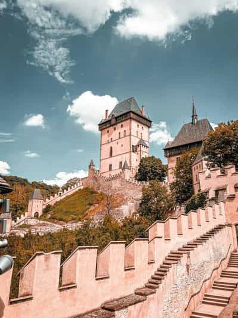 Billet Visite privative du château de Karlštejn et de Prague : sur les traces des rois de Bohême