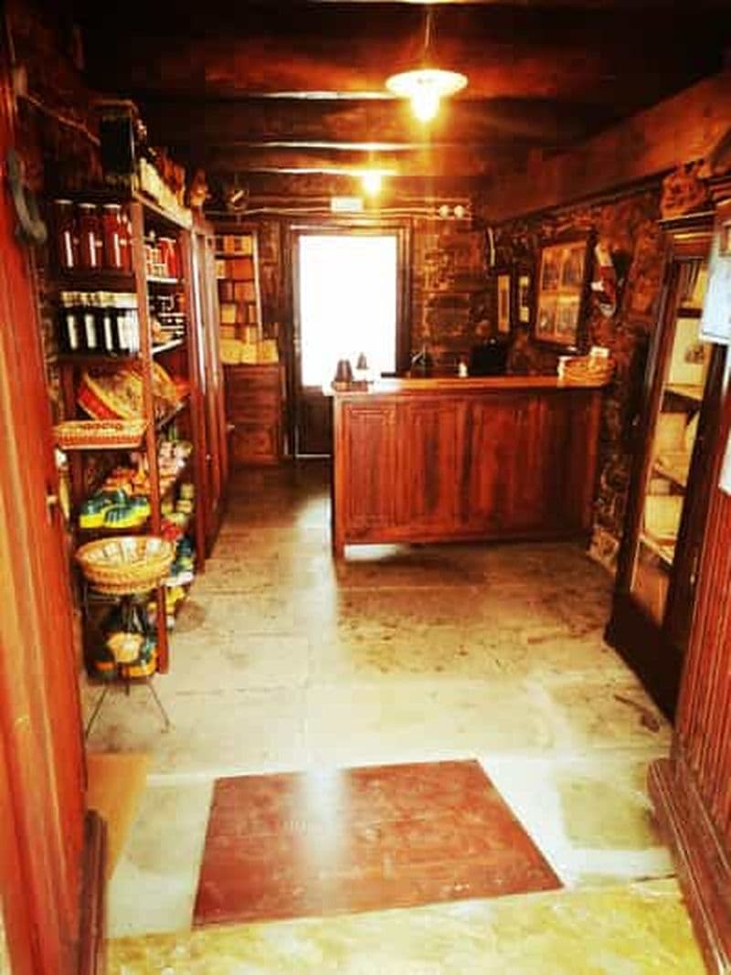 Billet Molise Poggio Sannita (Is) : visite du palais Iacovone, maison natale de Horatiis