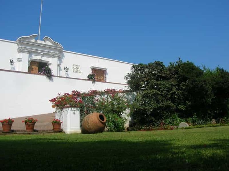 Billet Musée Larco, taverne Pisco et Circuit de l'eau magique en soirée
