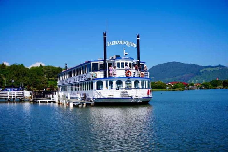 Billet Rotorua : croisière sur le lac Rotorua avec option dîner buffet