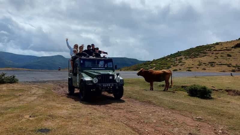 Billet Safari Ouest - La piscine naturelle de Porto Moniz en jeeps à toit ouvert
