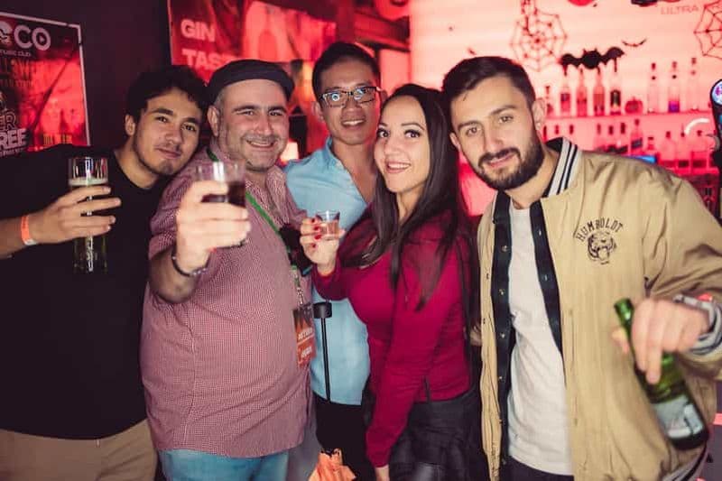 Billet Tournée des bars avec Fun Explorers (open bar d'une heure en option)