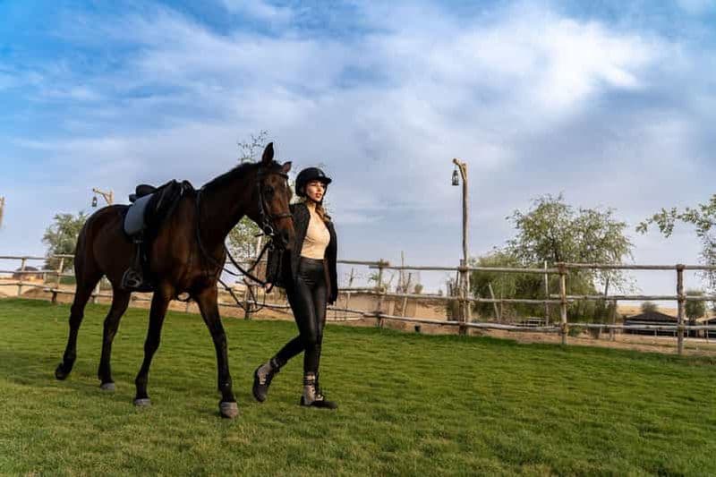 Billet Dubaï : Expérience d'équitation au camp Al Khayma