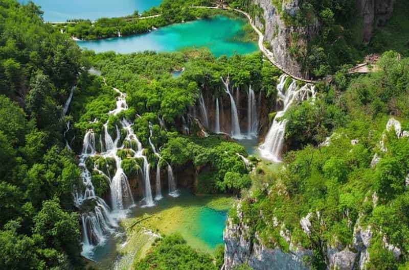 Billet Zagreb : visite de Plitvice et Rastoke (8 personnes max.)