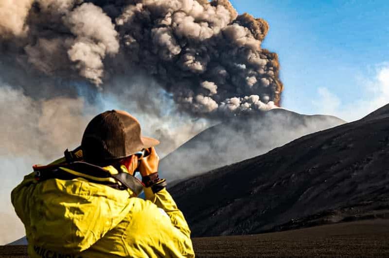 Billet Trekking spécial sur le versant le plus authentique et le plus sauvage de l'Etna.