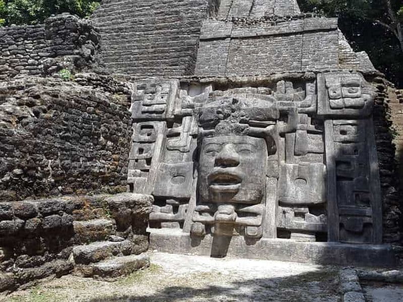 Billet Belize City : ruines mayas de Lamanai, safari fluvial et déjeuner