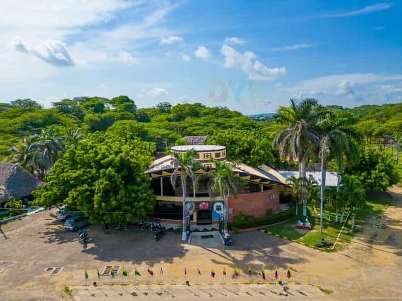 Billet Cartagena : visite de la ville de Barranquilla, petit-déjeuner et déjeuner.
