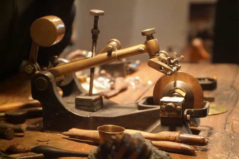 Billet Bruges : billet pour le musée du diamant avec démonstration de polissage