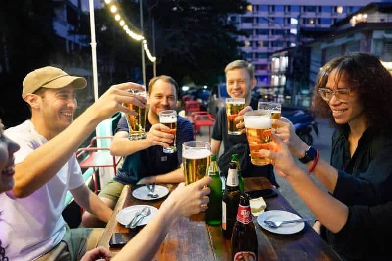 Billet Tournée nocturne des bars de Bangkok en tuk-tuk : Siam, Pratunam et Silom