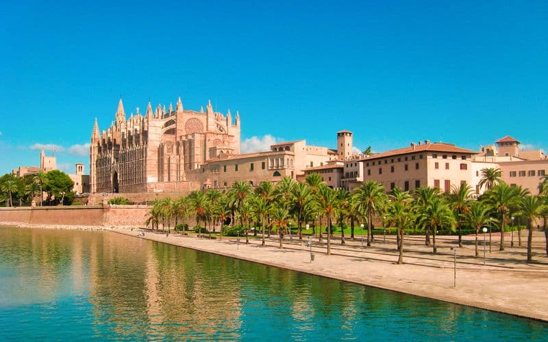 Billet Billets coupe-file pour le palais royal d'Al Mudaina