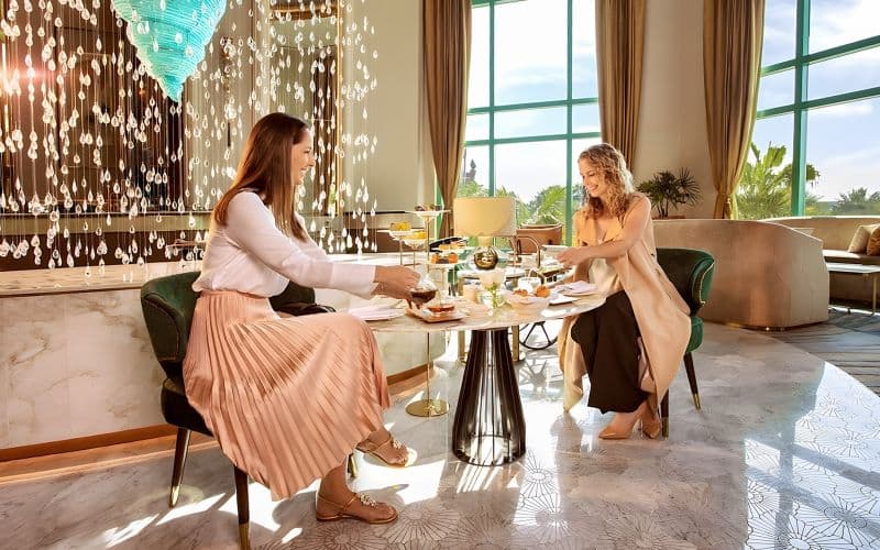 Billet Thé de l'après-midi à la perle chez Plato's (avec un cocktail signature)