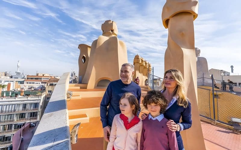Billet Visite guidée en anglais de la Pedrera et de la Casa Milà Coupe-file