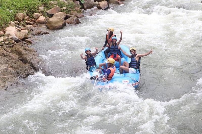 Billet Excursion à la grotte des singes, rafting et tyrolienne depuis Phuket