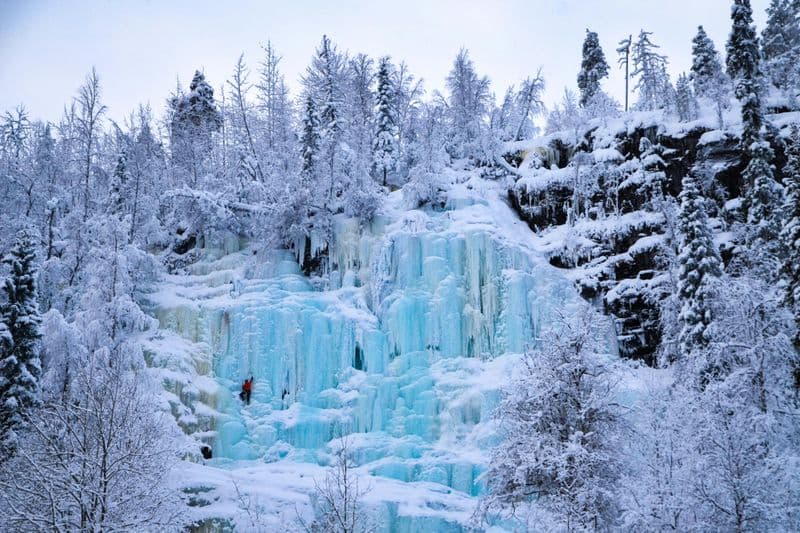 Billet Excursion aux cascades gelées de Korouoma depuis Rovaniemi