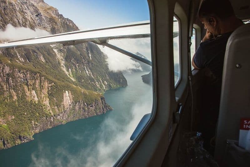 Billet Excursion à Milford Sound depuis Queenstown avec vol en avionnette et croisière