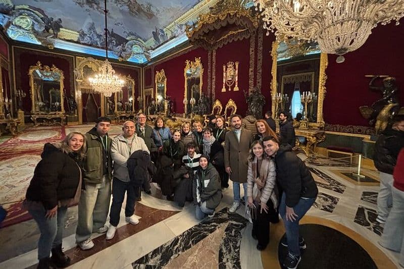 Billet Visite guidée du Palais Royal de Madrid avec accès coupe-file